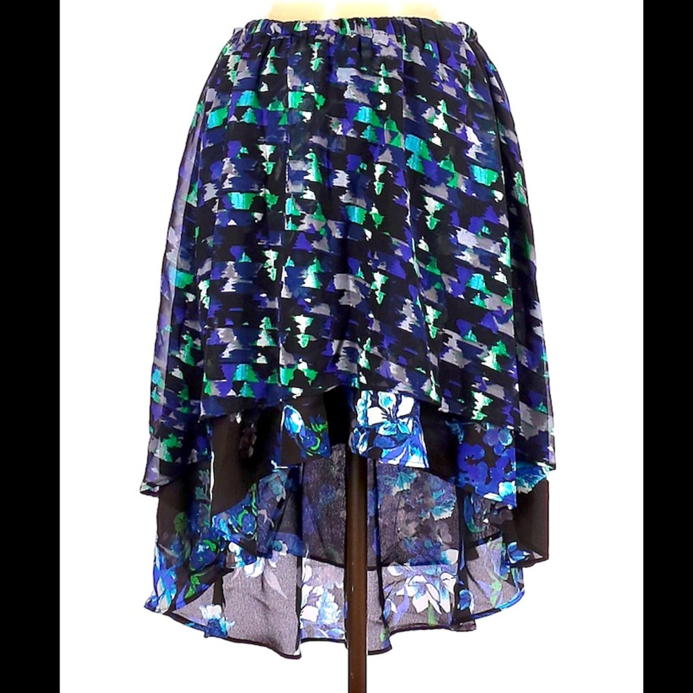 Gorgeous high low skirt